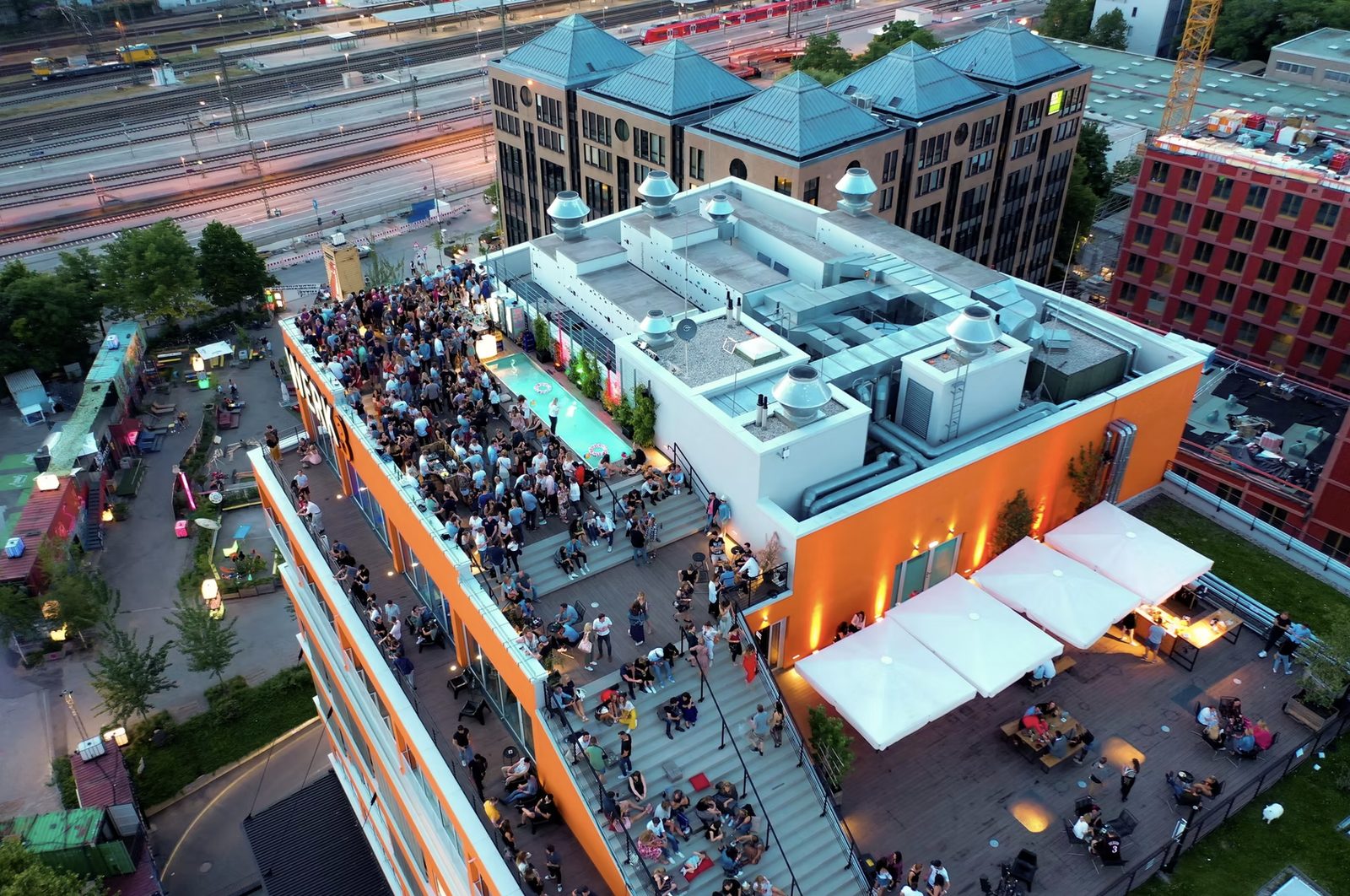 Hoch5 Rooftop M&uuml;nchen